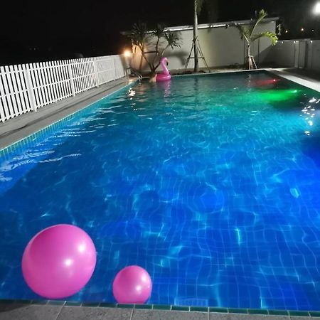S&F Villa سام رويْ يوت المظهر الخارجي الصورة
