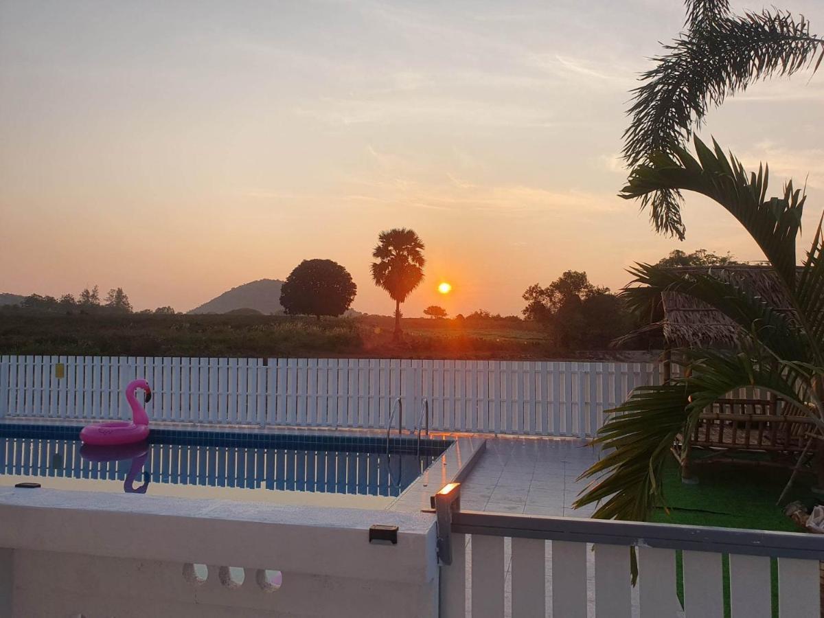 S&F Villa سام رويْ يوت المظهر الخارجي الصورة